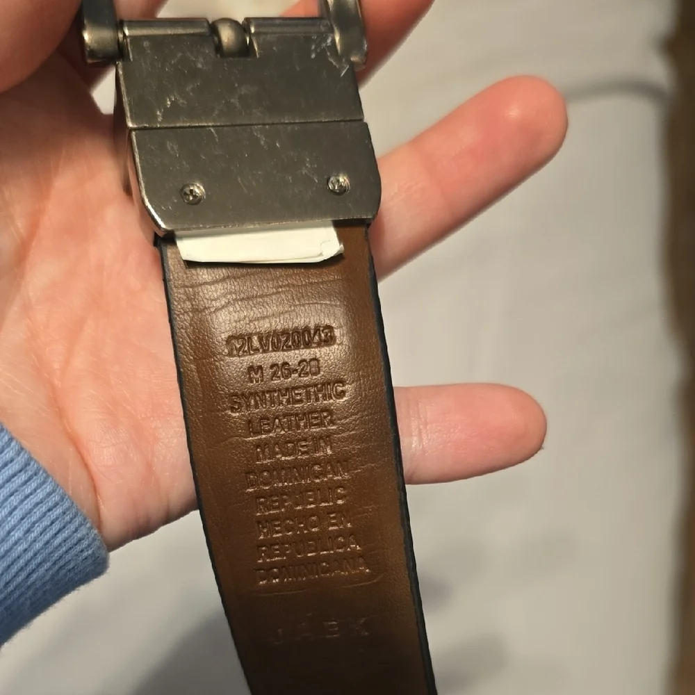 Classic Black Leather Men’s Belt with Silver Buckle
